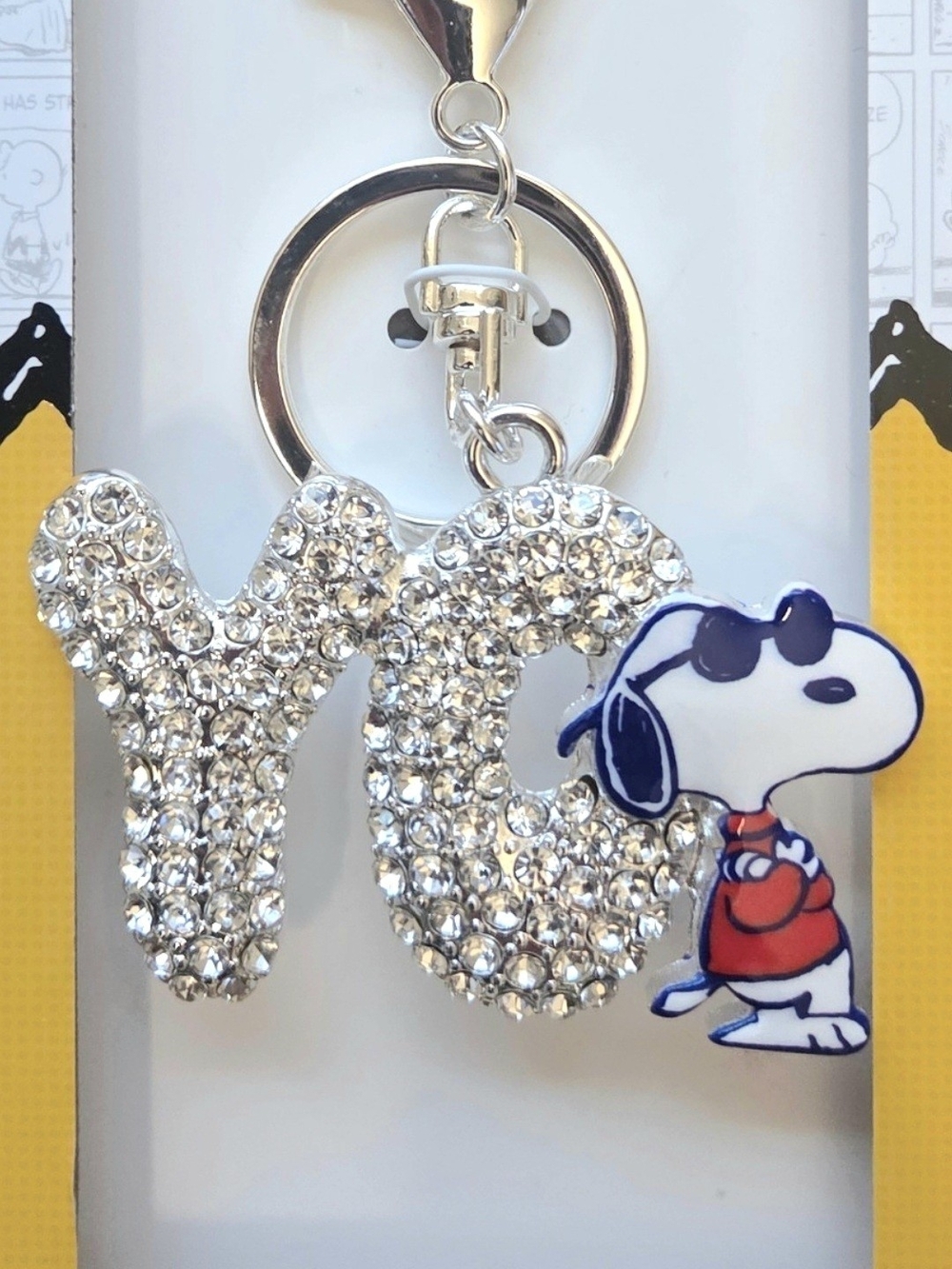 LArocks Rare Snoopy "YO" Peanuts Clip On Bag Charm Keyring w/Rhinestones NIB